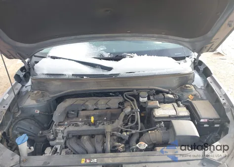 2020 Hyundai Venue Se from USA, damaged, VIN KMHRB8A30LU034781